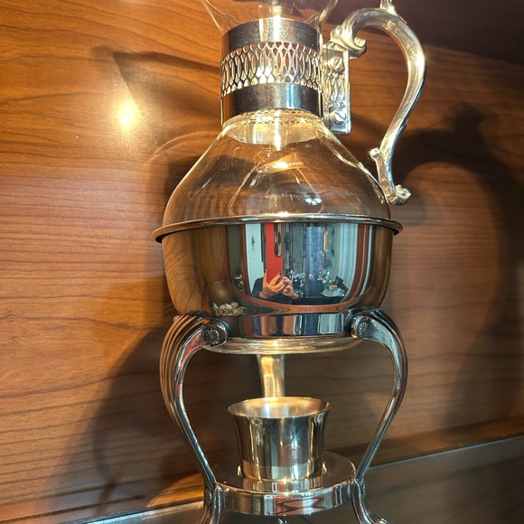 Elegant 15 piece Silver Tea Set with Intricate Tray - Picture 3 of 10